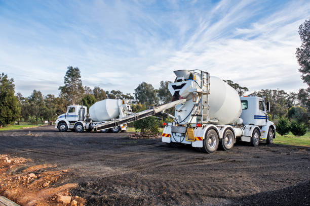 Best Commercial Concrete Services in North Grosvenor Dale, CT